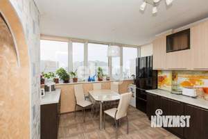 3-к квартира, вторичка, 97м2, 9/17 этаж