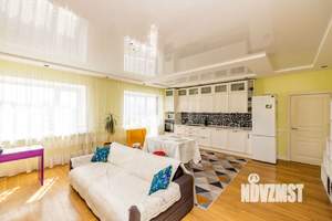 4-к квартира, вторичка, 102м2, 9/9 этаж